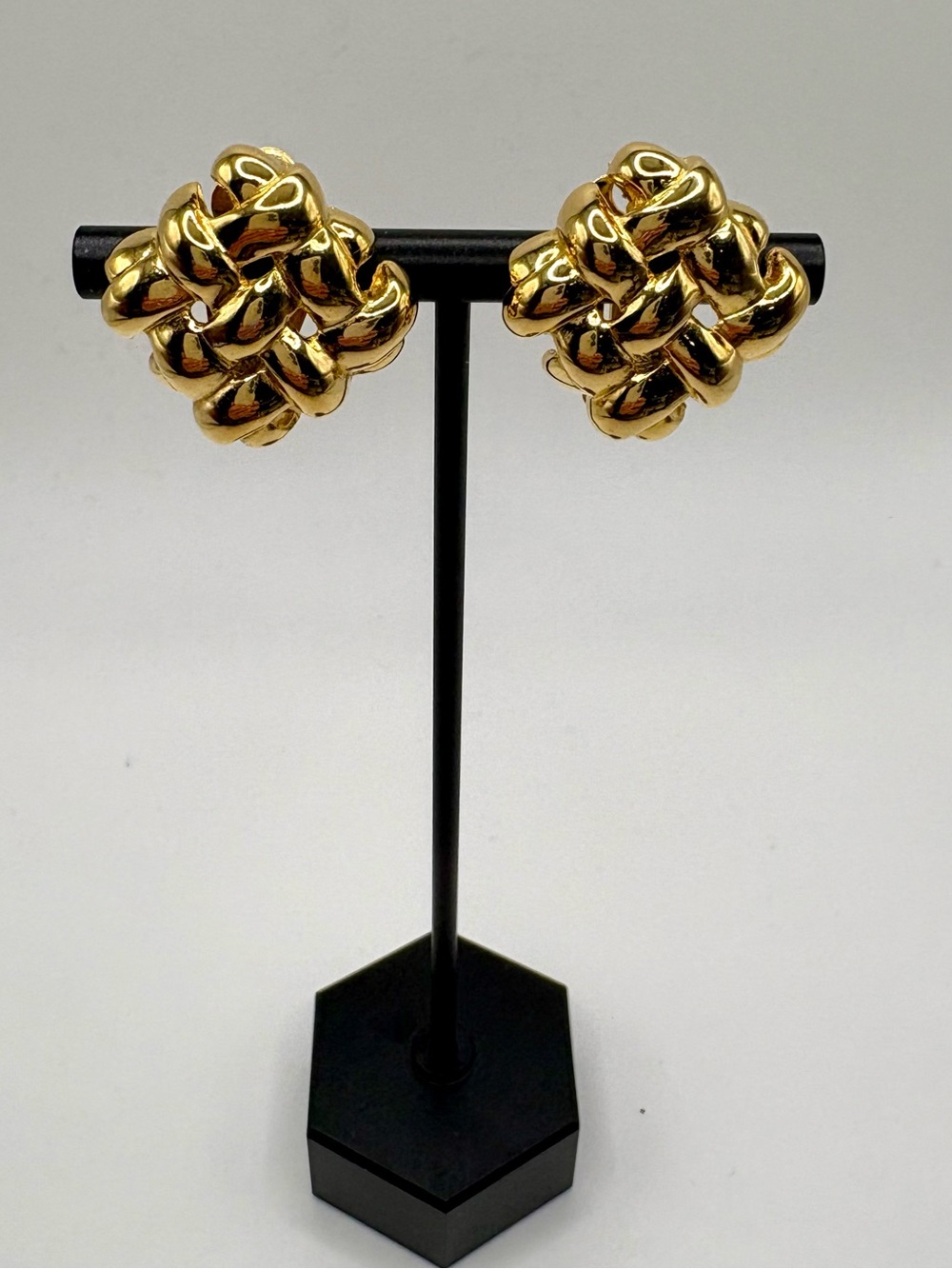 Vintage Gold Tone Woven Knot Clip On Earrings Designer Style Statement 1”